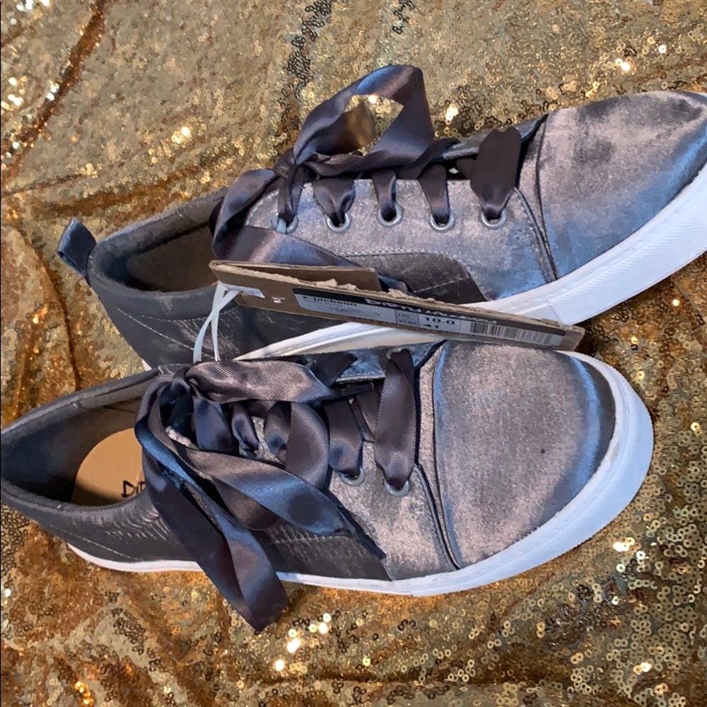 Silver Shoes